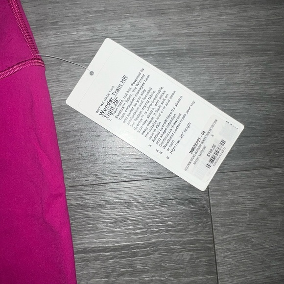 NWT Lululemon leggings - Picture 3 of 6